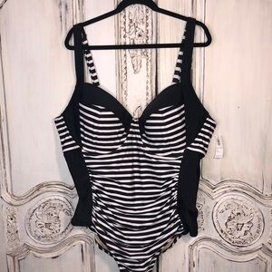 Old Navy NWT Nautical Style Blue and White Stripes One Piece Swimsuit Size 3X